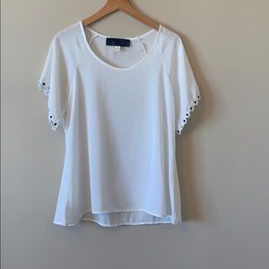 Blue Rain White & Black Flower Top